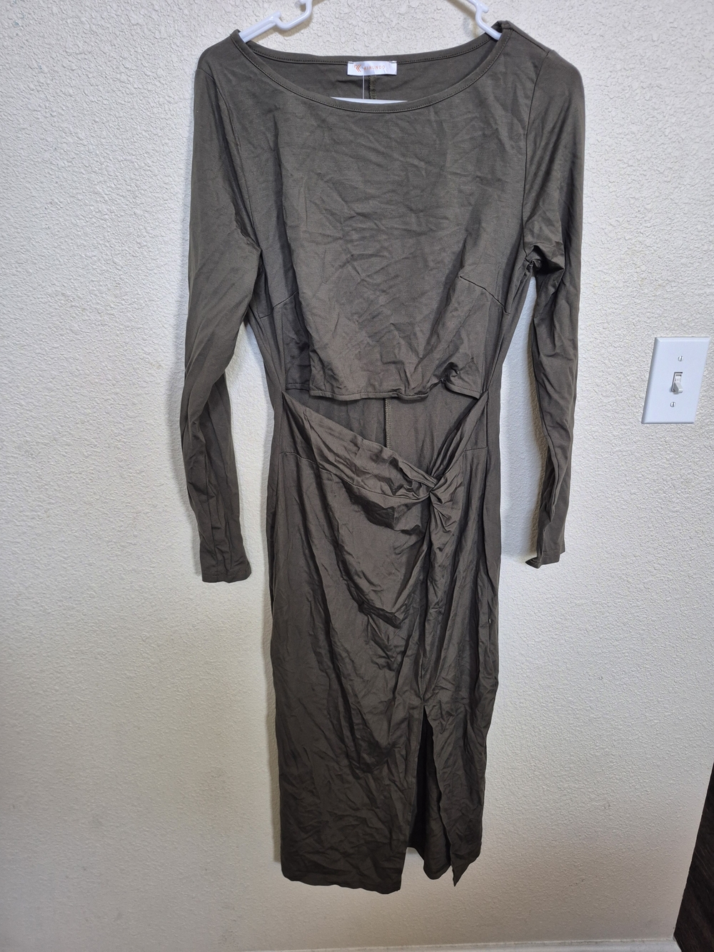 Long Sleeve Maxi Dress in Olive Green - Classic Slim Fit